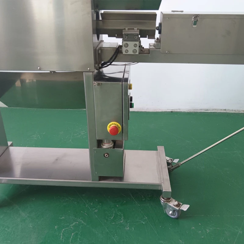 Industrial Stainless Steel Fully Automatic White Carrot Peeler Multifunctional Kitchen Tool for Efficient Food Preparation