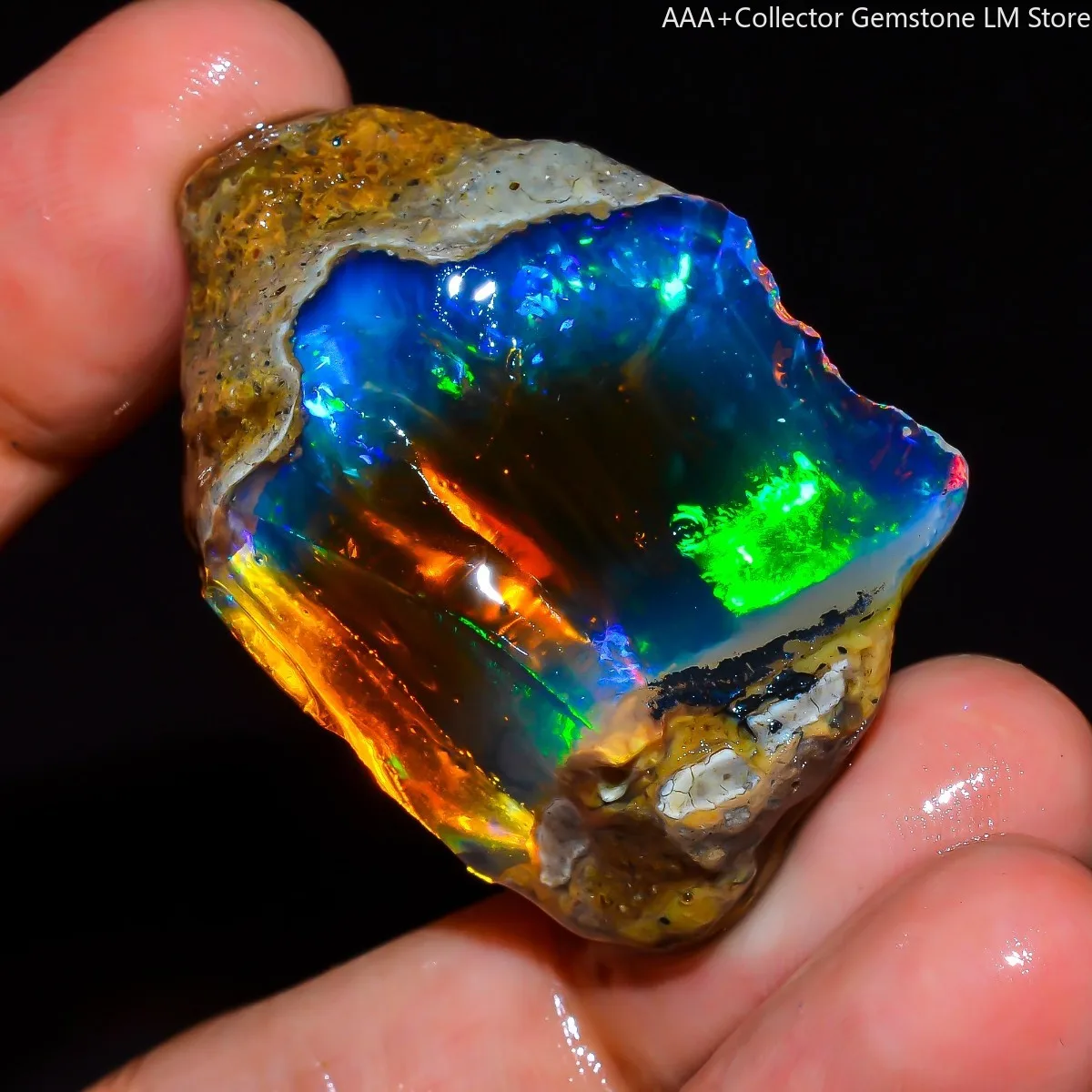 AAA+ Natural Ethiopian Opal 25-80CT Rough Play Of Color Rainbow Flash Randomly Selected One