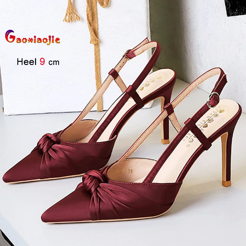 

Женская обувь на тонком высоком каблуке с винно-красным бантом, шелковые атласные сандалии с острым носком, пустые женские туфли-лодочки, вечерние туфли на шпильке с неглубоким носком