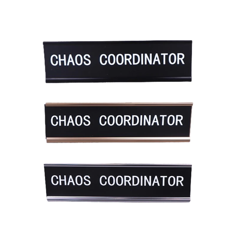 علامة مكتب علامات مضحكة لوازم العمل للنساء لوحة اسم معدنية عداد موقف بطاقة الفوضى تنسيق مكتب ديكور