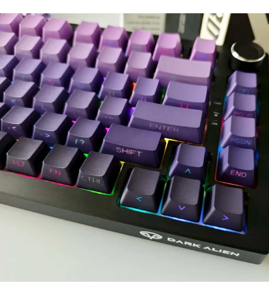 Gradual change purple mechanical keyboard keycap side engraving light transmission gradual change adaptation 68 keys 87 keys