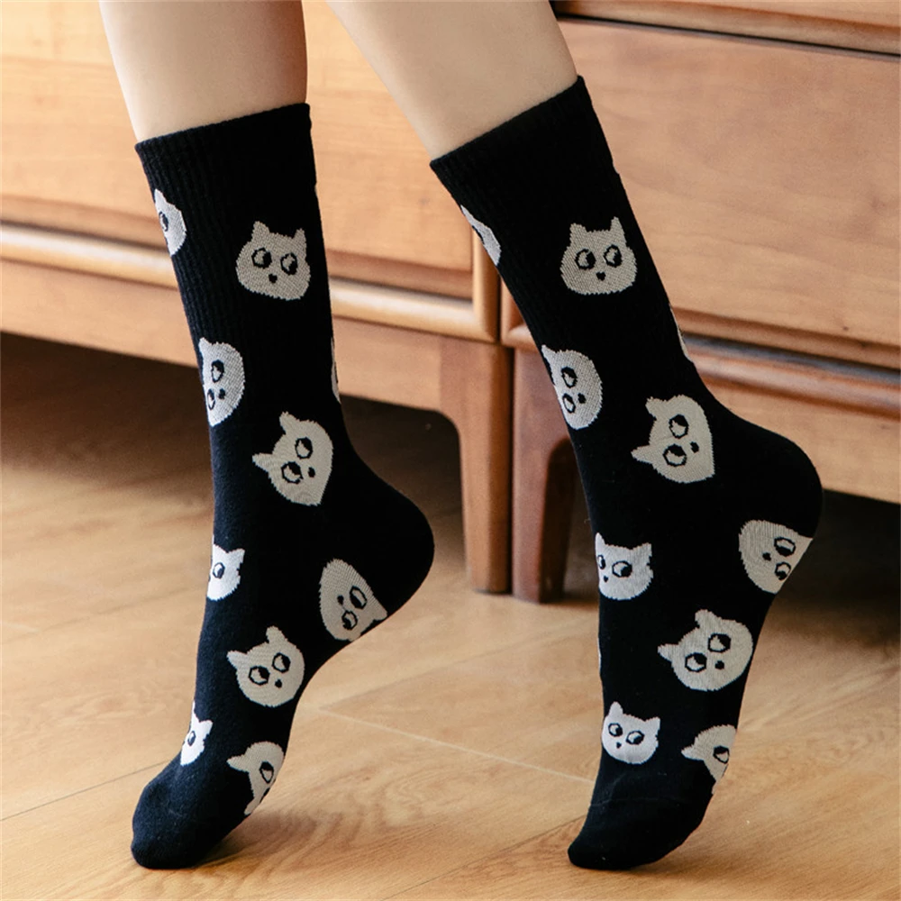 Chic New Women\'s Cute Cat Face Black White Socks Korean Harajuku Kawaii Kitten Hipster Casual Christmas Gift Dropship