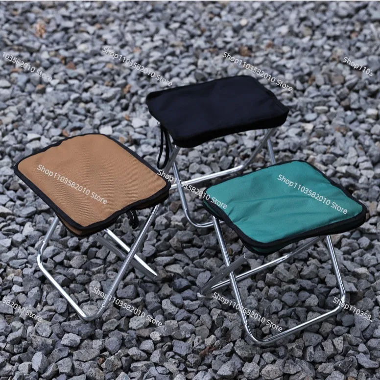 Ultra-light aluminum alloy folding camping stool is easy to carry and quickly open outdoor camping fishing chair