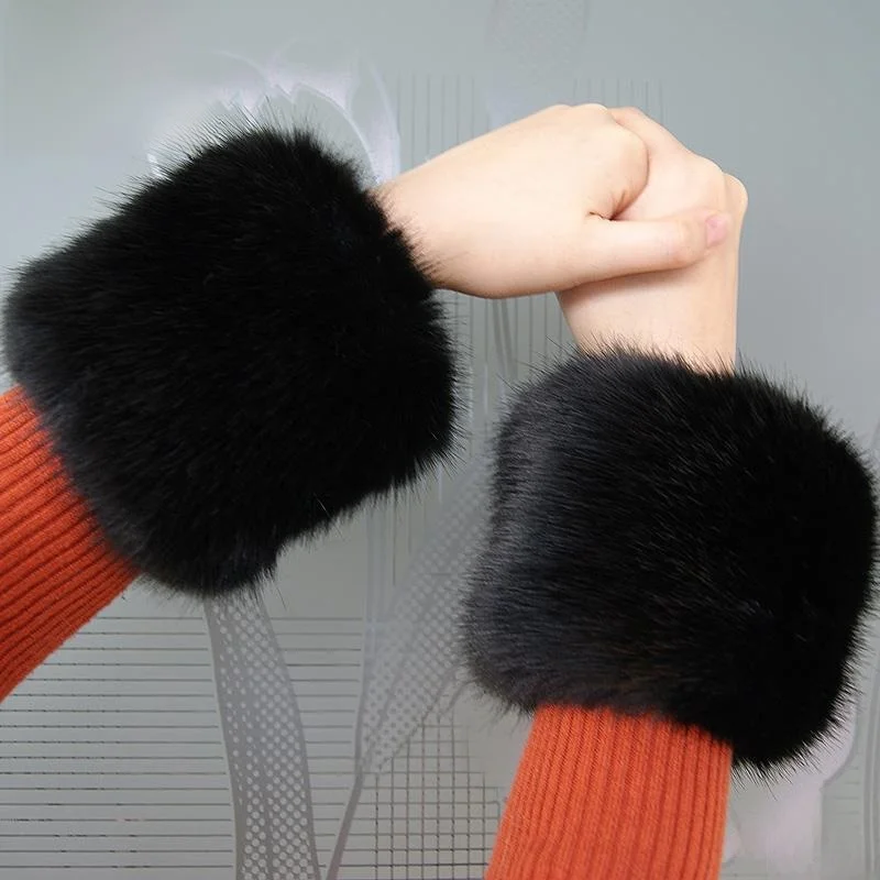 

2026 Ultra Popular Women's Winter Office Warmth Sleeve Covers Furry Arm Protectors Leather Fur Hand Rings One Size Fits All