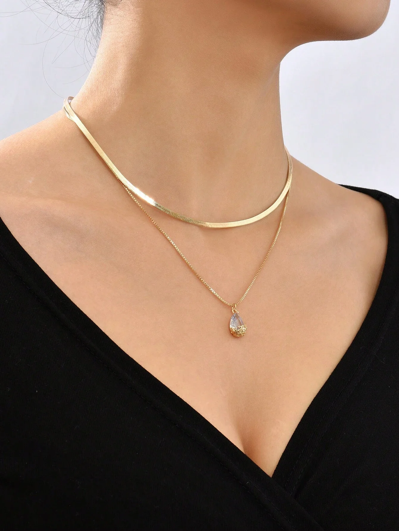 Simple & Elegant Double Layer Zirconia Decoration Stainless Steel Gold Thread Flat Chain Necklace For Women