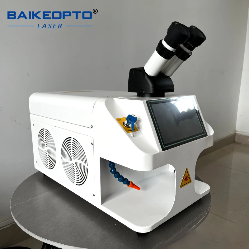 BK-JW100A Low Noise Enclosed Jewellery Laser Welding Machine Stable Cooling For Continuous Working Hours
