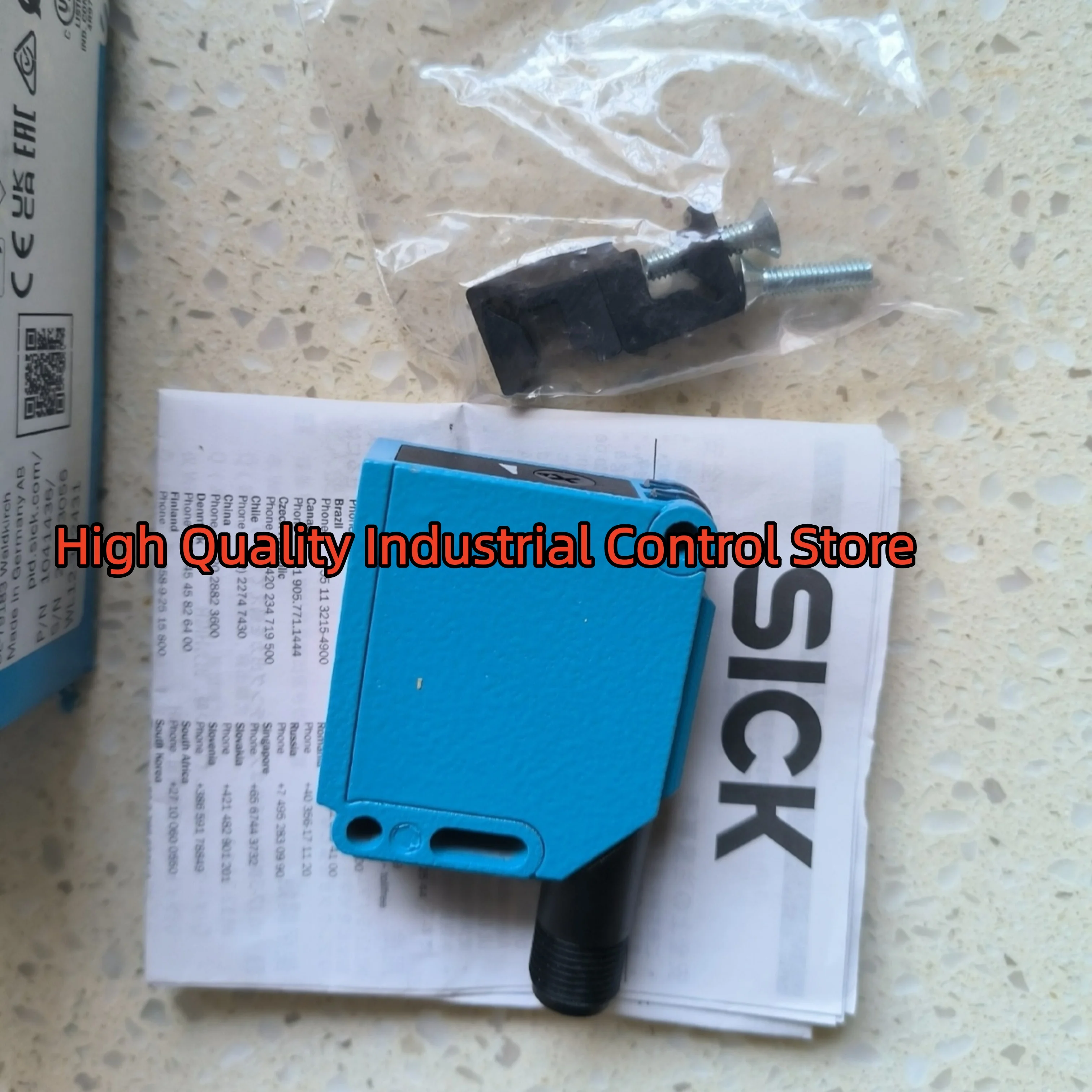 مفتاح مستشعر كهروضوئي WL100L-F2231 WL12-3P2431 جديد في الصندوق