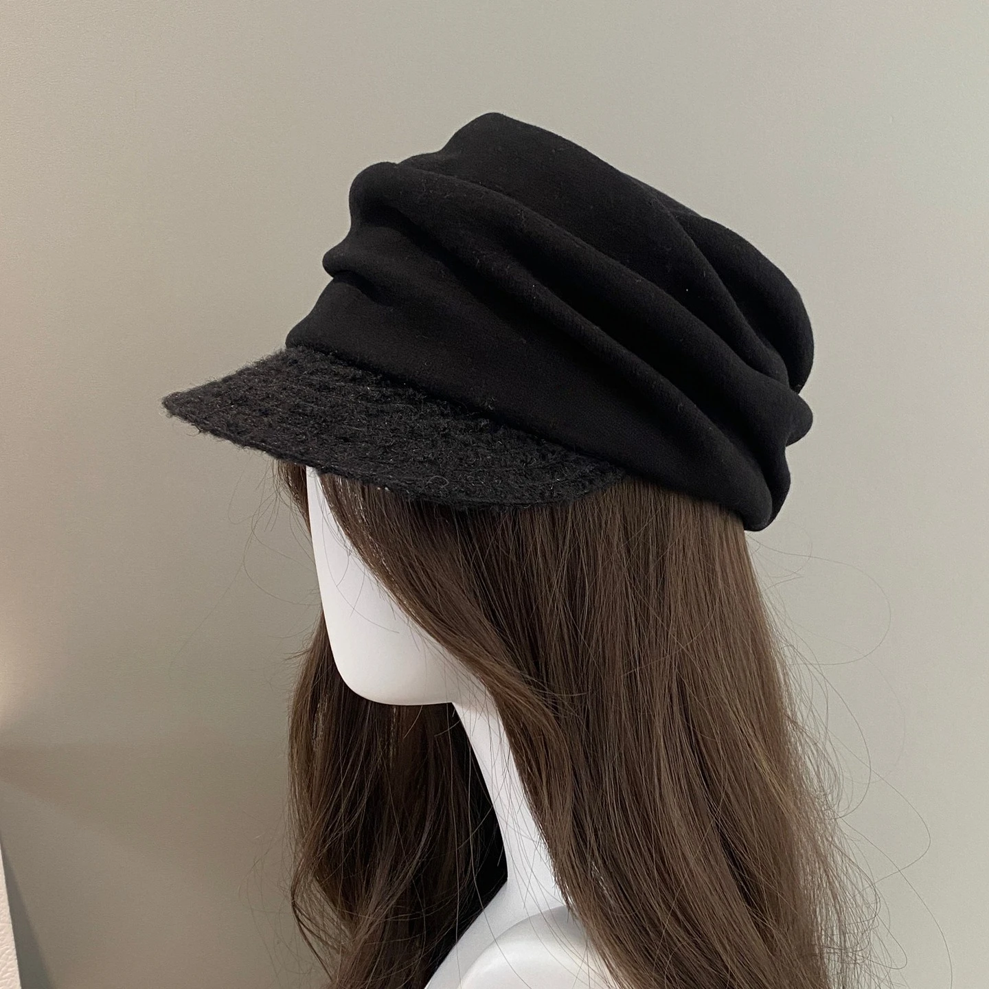 Vintage Irregular Pleated Design Solid Color Berets for Women Autumn Winter Casual Warm Versatile Literary Retro Painter Hats