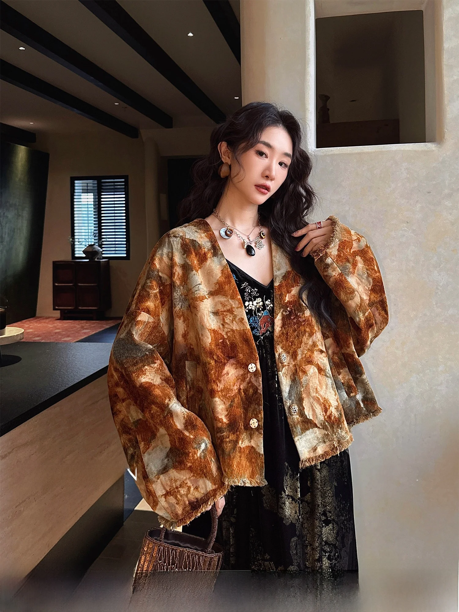 

Sanji Bla Flower Handmade Dyed Embroidered 3D Jaet Color Woven Faion Korean Sle Women's Cotton Jaet for Winter
