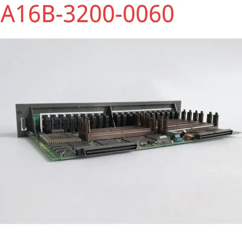 

A16B-3200-0060 б/у, протестированная, исправная материнская плата в хорошем состоянии
