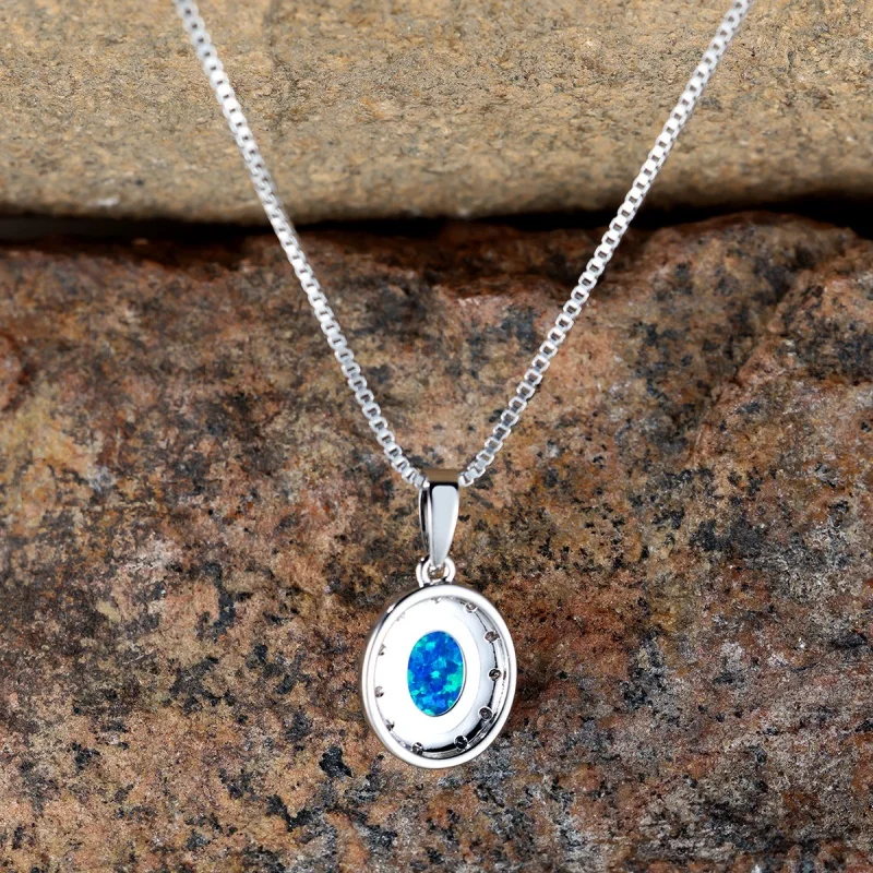 Round Blue Australian Treasure Flower Pendant for Attending Banquets, Featuring Trendy, Personalized, and High-end Accessories