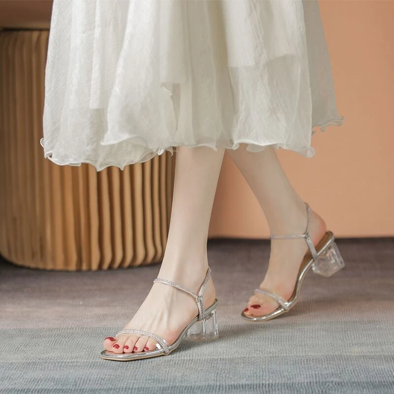 2023 Fairy Feng Shui Diamond Women\'s Shoes Summer New Style, One Foot with Thick Heels and High Heels, Two Women with Sandals