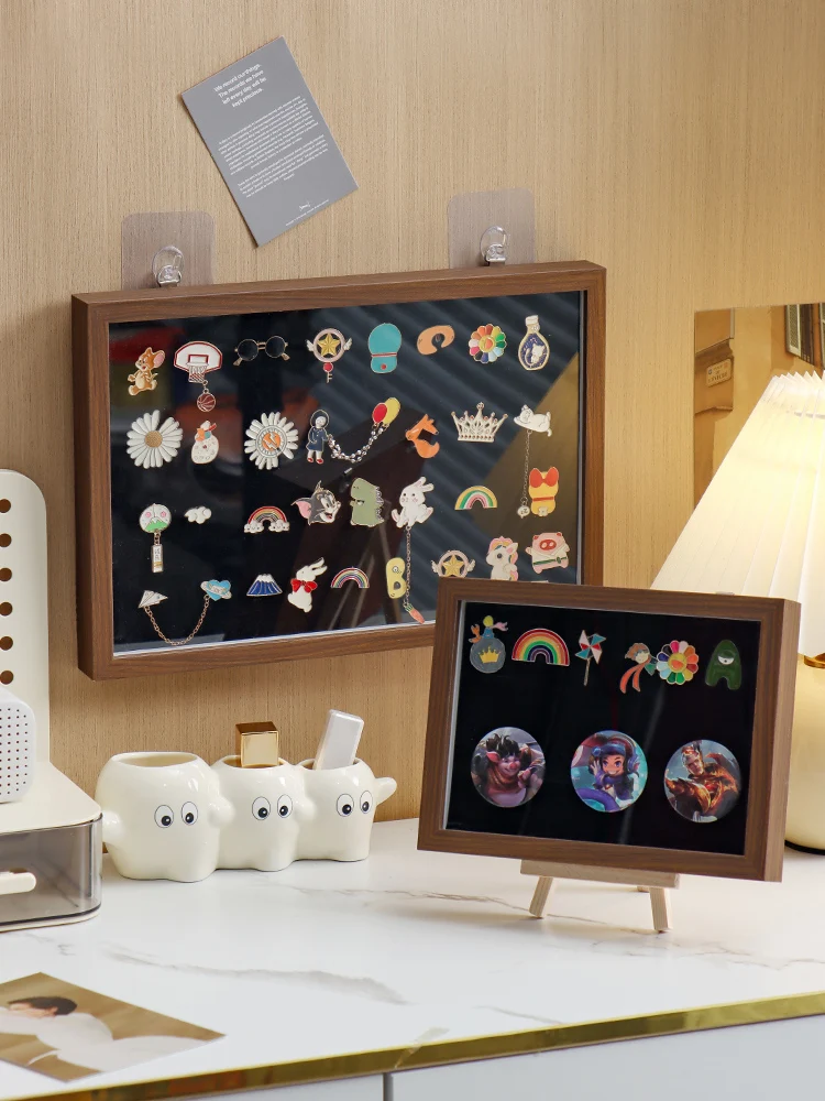 Metal Dustproof Award Medal Display Stand Pin Backboard Barrette Chest Pin Felt Memorial Box Vintage Style Jewelry Storage