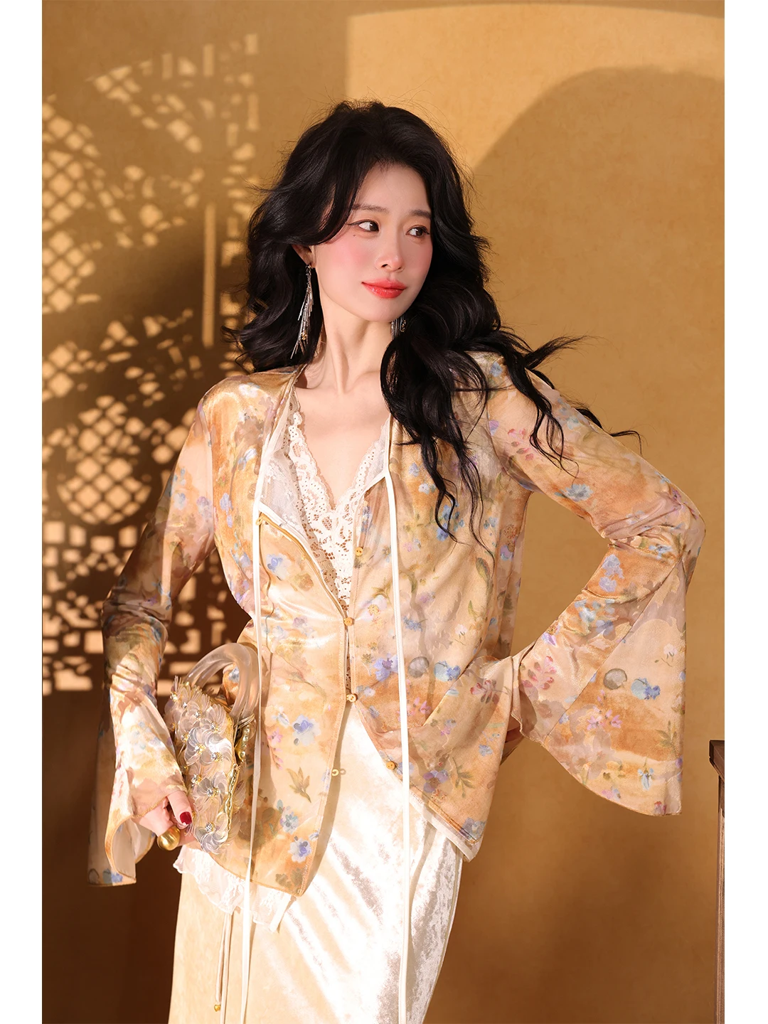 

Dangdang Somes Cloud Fairy Lace Patchwork Pleated Velvet Belted Open Cardigan Chinese Sle Long Sve V-Ne Breathable Ski...