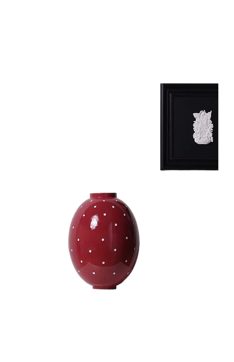 Ceramic red vase light luxury high-end flower arrangement wedding model house homestay home entrance ornament