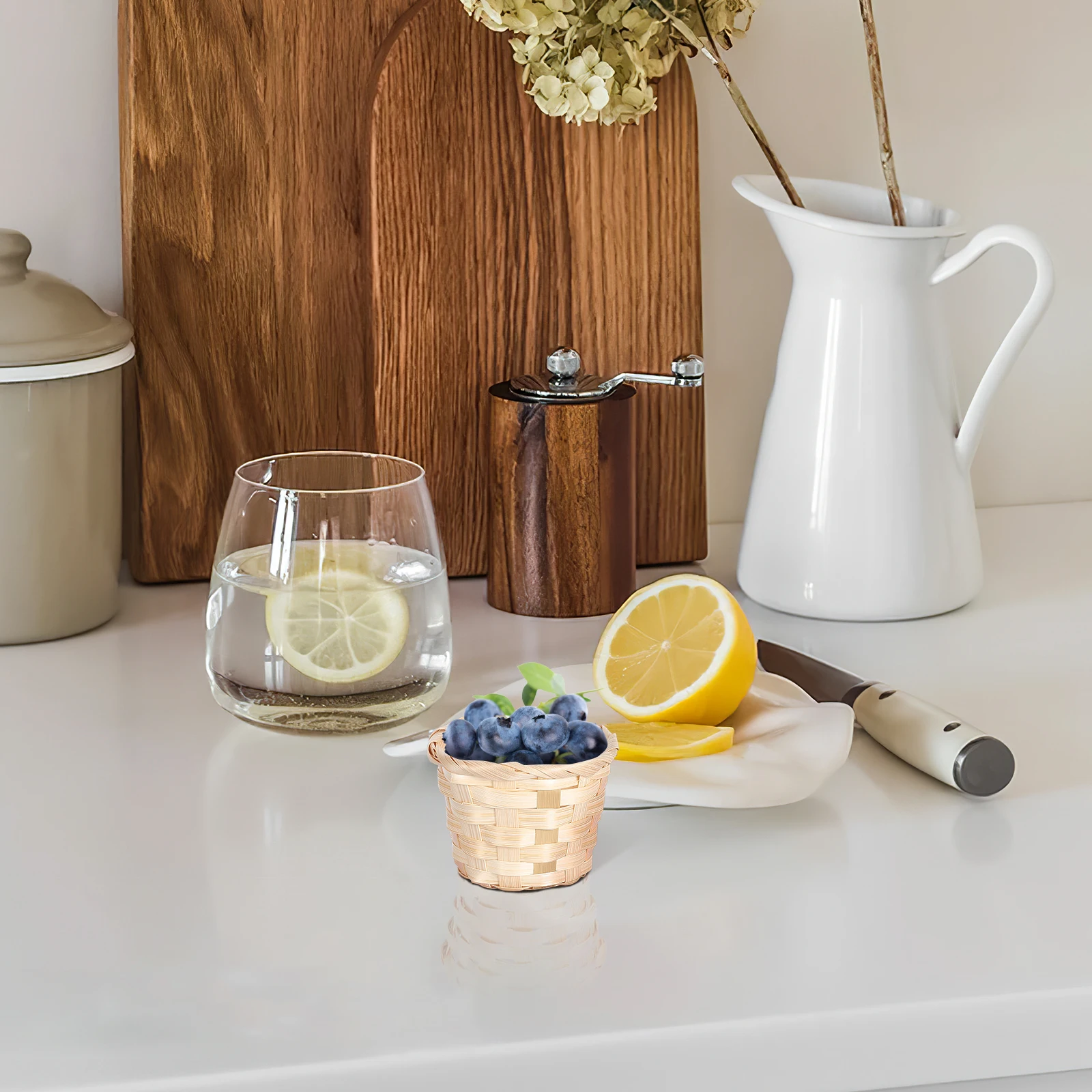 

5Pcs Bamboo Woven Handmade Storage Basket Fruit Basket Picnic Bread Container Practical Fruit Container