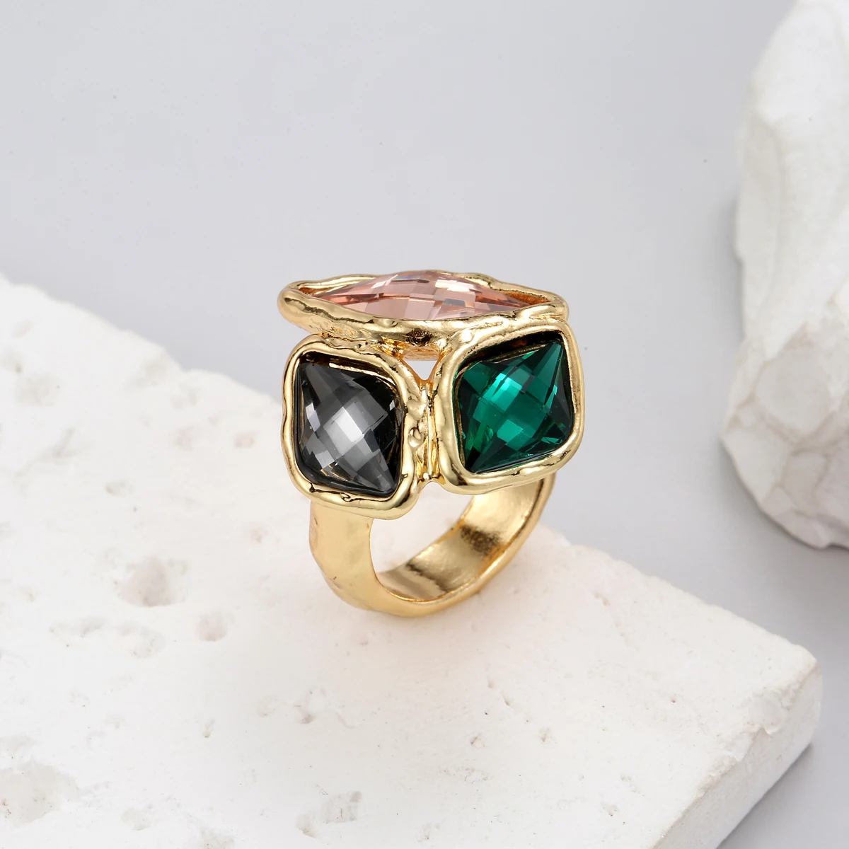 Anslow Fashion Jewelry Irregular Gold Color Rhomboid Crystal Elegant Lady Big Finger Ring Party Ball Accessories Christmas Gift