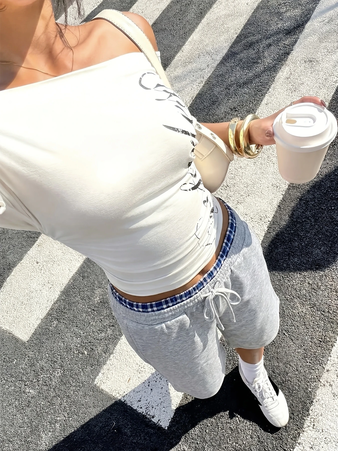 Y2K Women's Gray Mid-Waist Wide-Leg Slit Casual Shorts with Plaid Waistband, Comfortable Summer Style Shorts