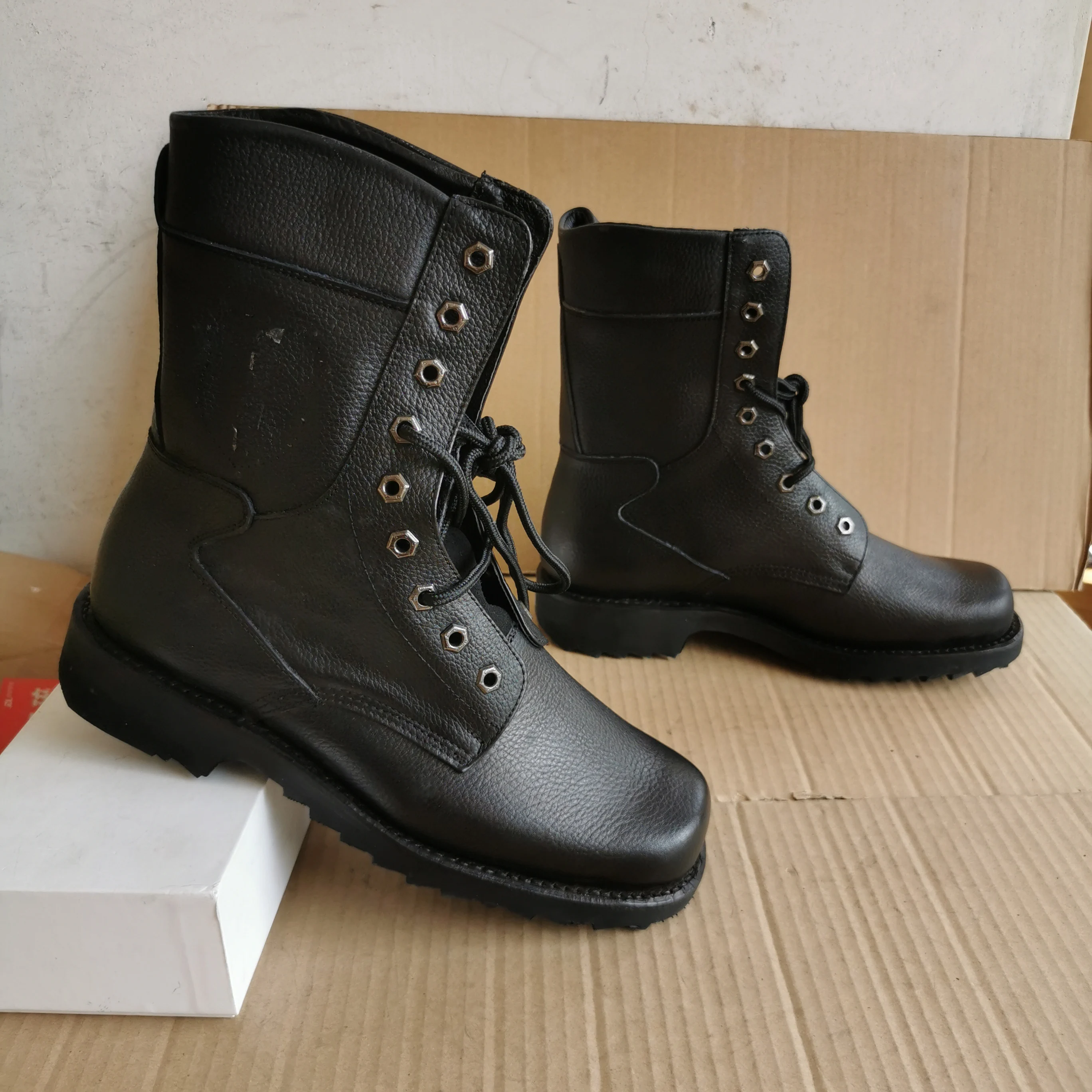 stivali-da-uomo-in-pelle-modello-migliorato-per-lavoro-primavera-autunno-suola-in-gomma-antiscivolo-con-lacci-stivali-tattici-stivali-desert