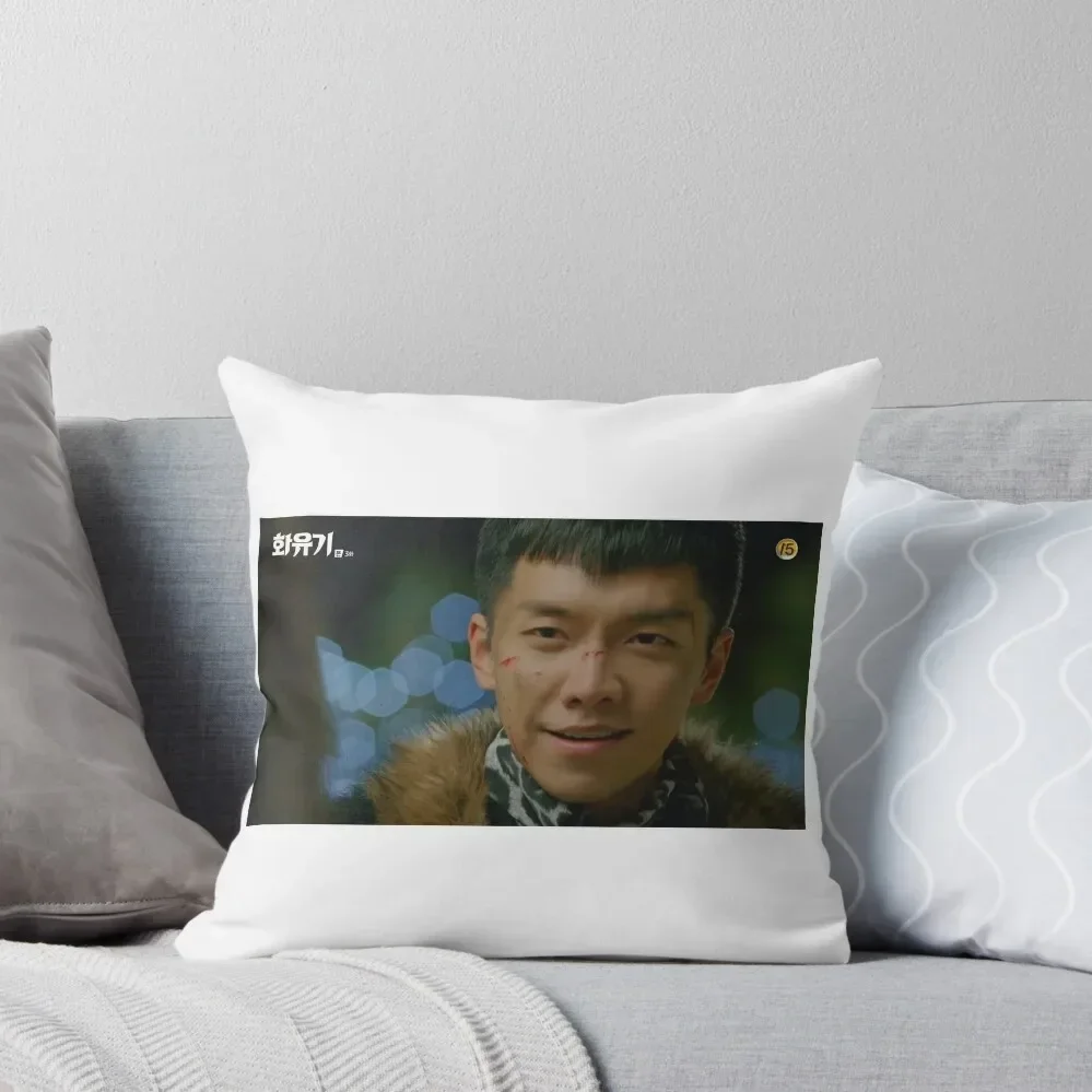 Hwayugi - Korean Odyssey - Son Oh Gong - Lee Seung Gi Throw Pillow Pillow Decor Cushions Cover pillow