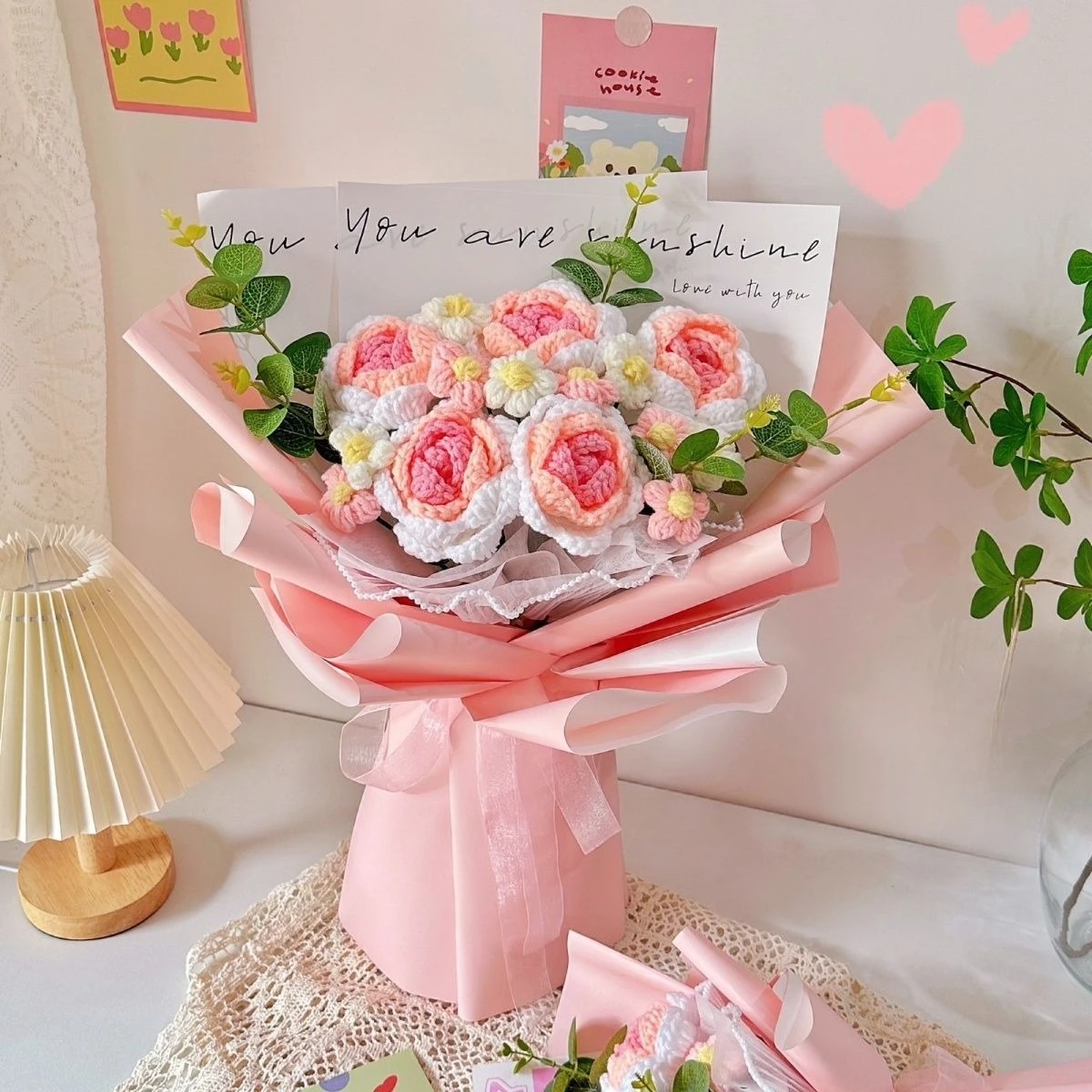 Wool bouquet hand-knitted woven finished product creative birthday gift Teachers' Day send girlfriend mother teacher graduation