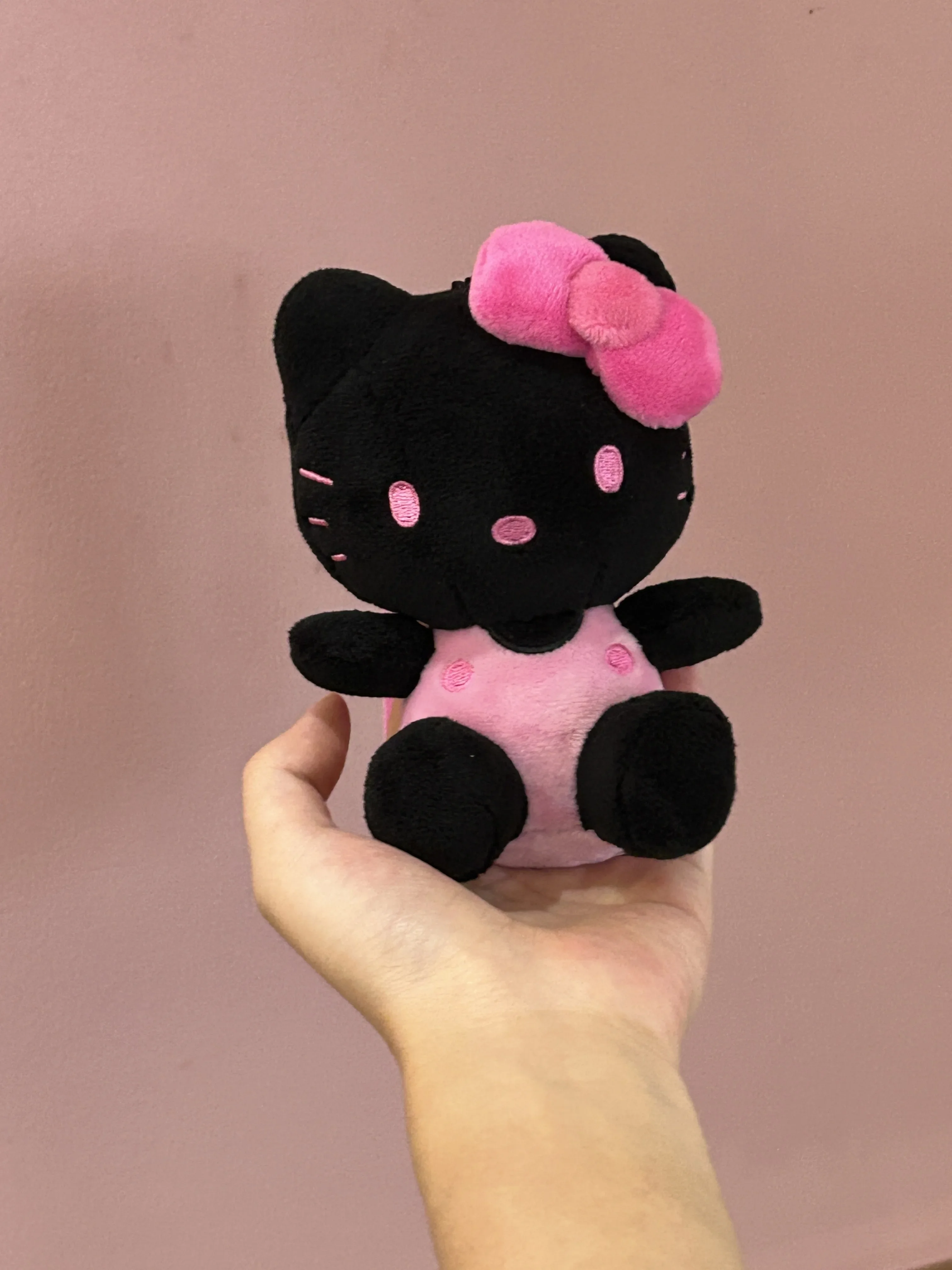 Kawaii Plush Bag Pendant Cute Hello Kitty Black Skin Kt Cat Bow Keychain Yk2 Stuffed Doll Keyring Children Toys Christmas Gift