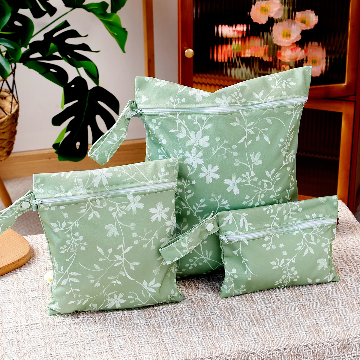 HappyFlute 3Pcs Waterproof Reusable Diaper Cover Set with Smooth Zipper WetBag Multi-Scenario Use Hanging Pocket for Travel