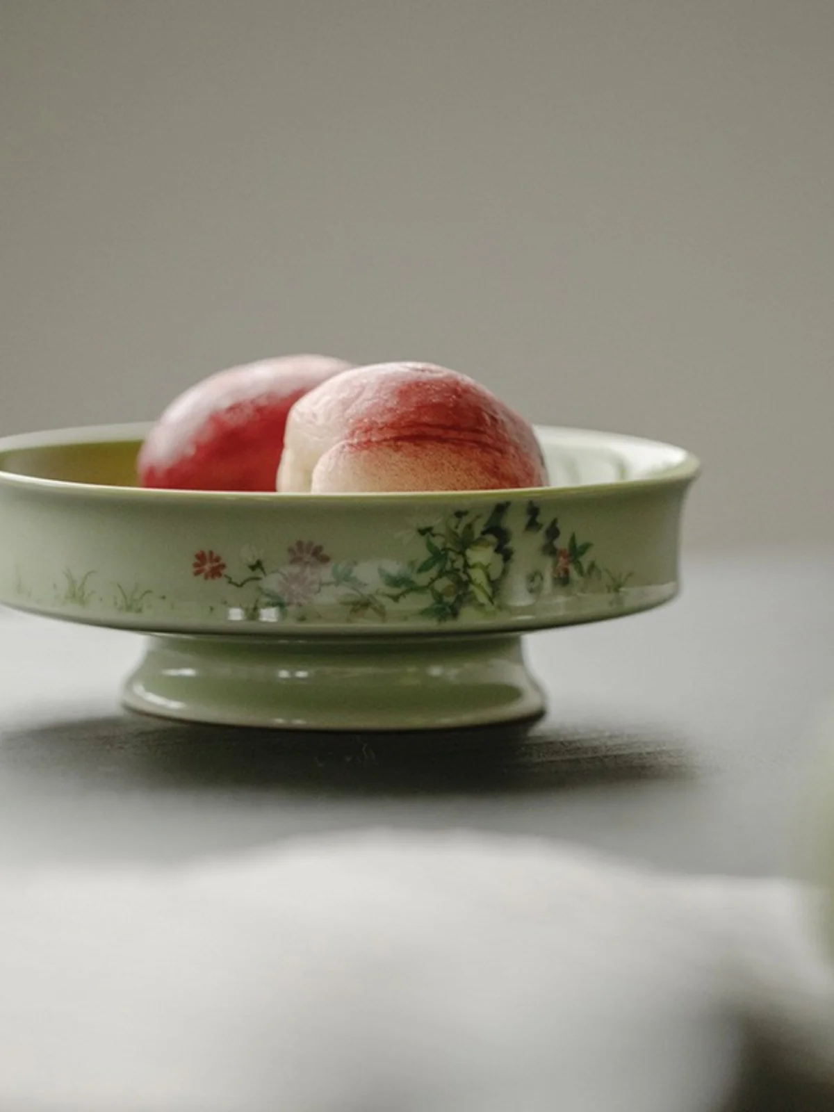 

Чайный набор Chutianyao ручной росписи с глазурью и цветным покрытием, для Гунфу чая, с тарелкой для сухой пены, подносом для закусок и книгами, керамический.