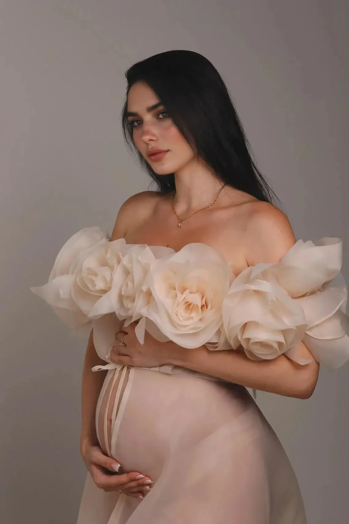 Maternity Dress for Photo Shoot Handmade 3D Flower Long Flowy Dress for Photoshoot Organza Pregnancy Dress for Baby Shower YEWEN - view 3