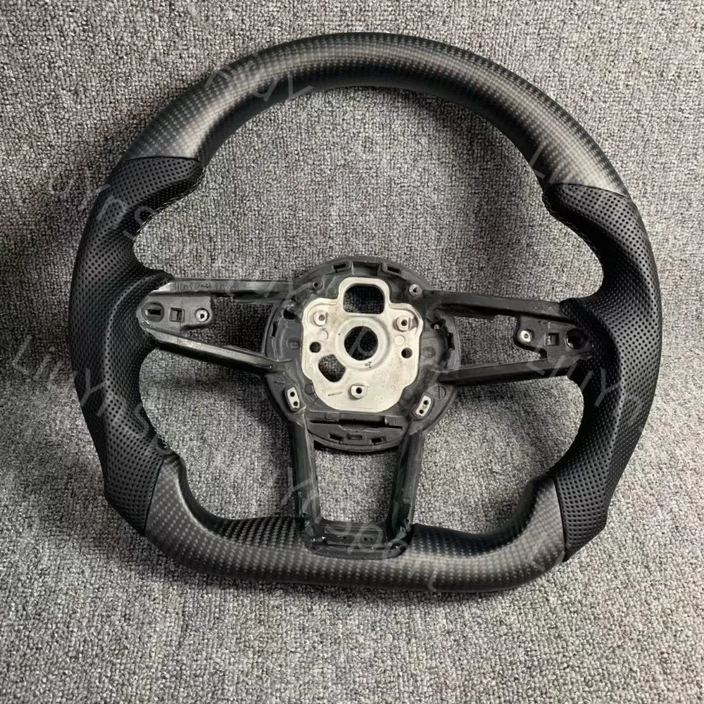 

MATTE Carbon Fiber Steering Wheel for Audi B9 A3 A5 A4 RS3 RS4 RS5 S3 S4 S5 R8 TT MK2 MK3 TTS TTRS
