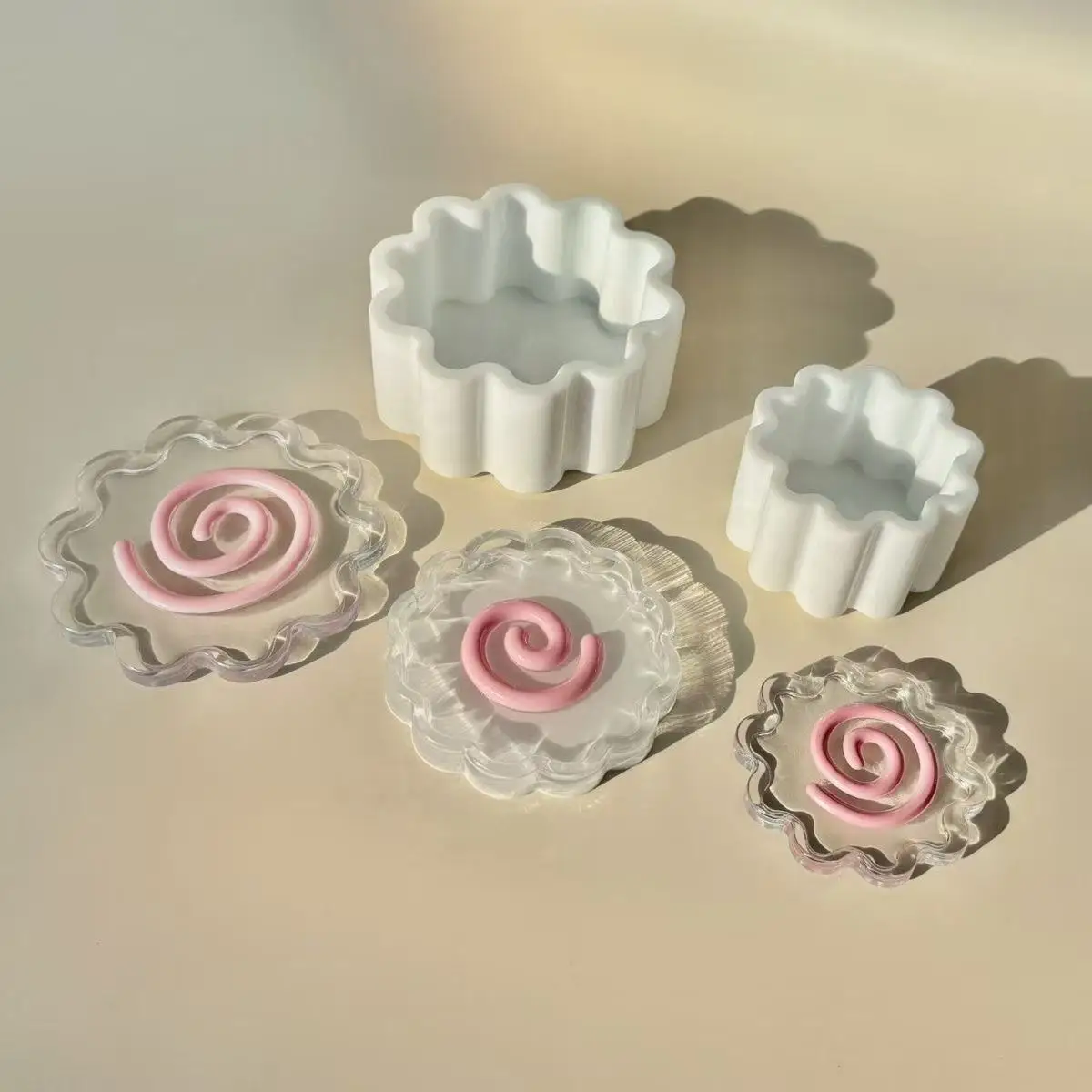 Epoxy Resin Handmade Fish Cake Roll Storage Box Tray for Jewelry and Small Items Cute Girl Desktop Decoration Mini Ornament Gift