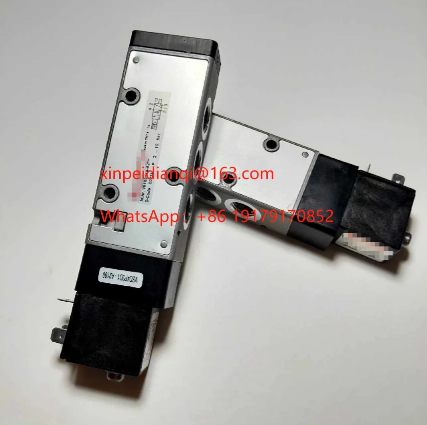 

Solenoid valve V61B513A-A2 24V In stock