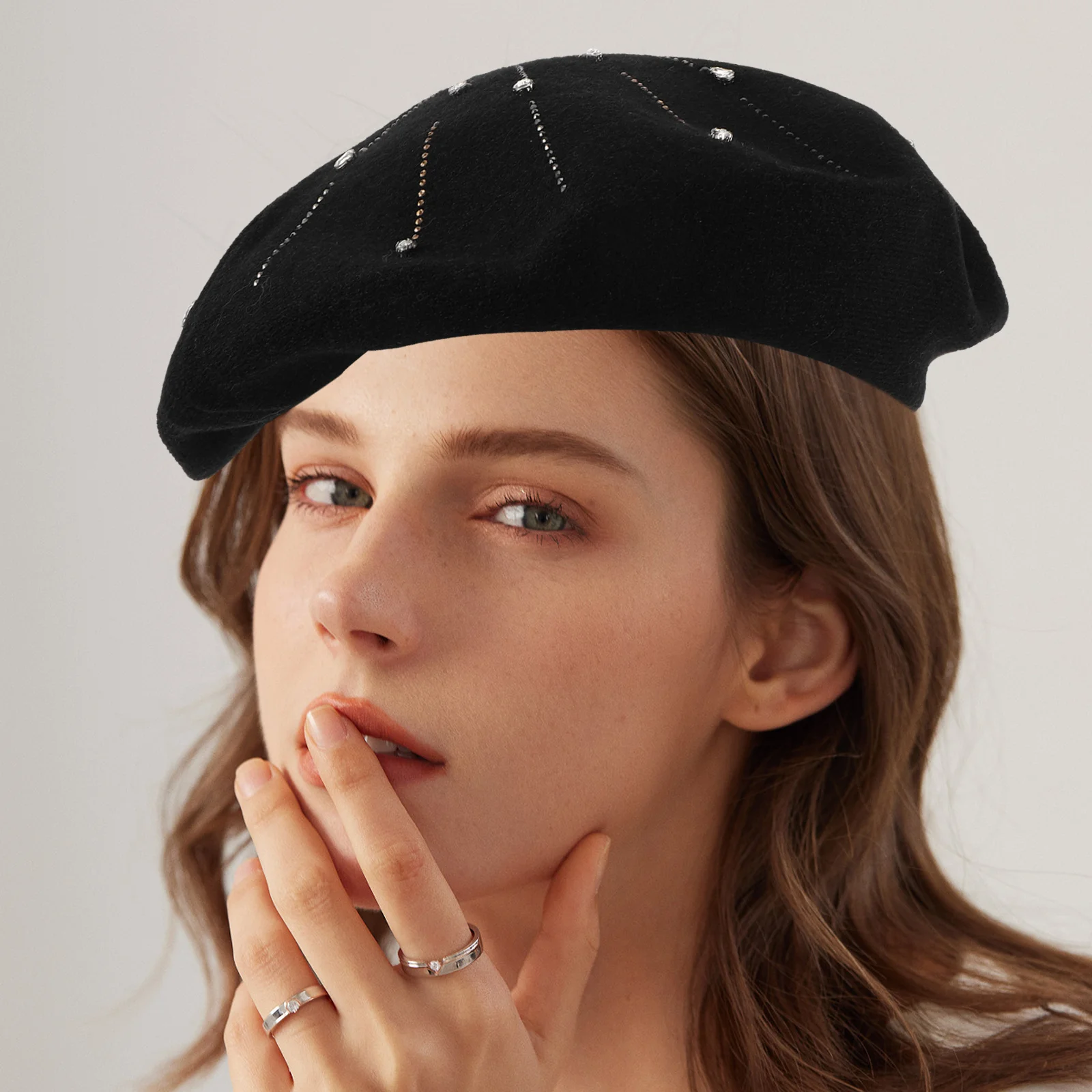 

Rhinestone Decorated Vintage Painter Beret Hat for Women Stylish Soft Comfortable Classic Color Elegant Multifunctional Daily