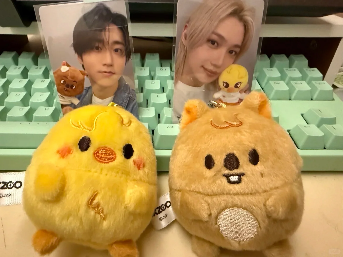 Kpop Skzoo Mini Plu…