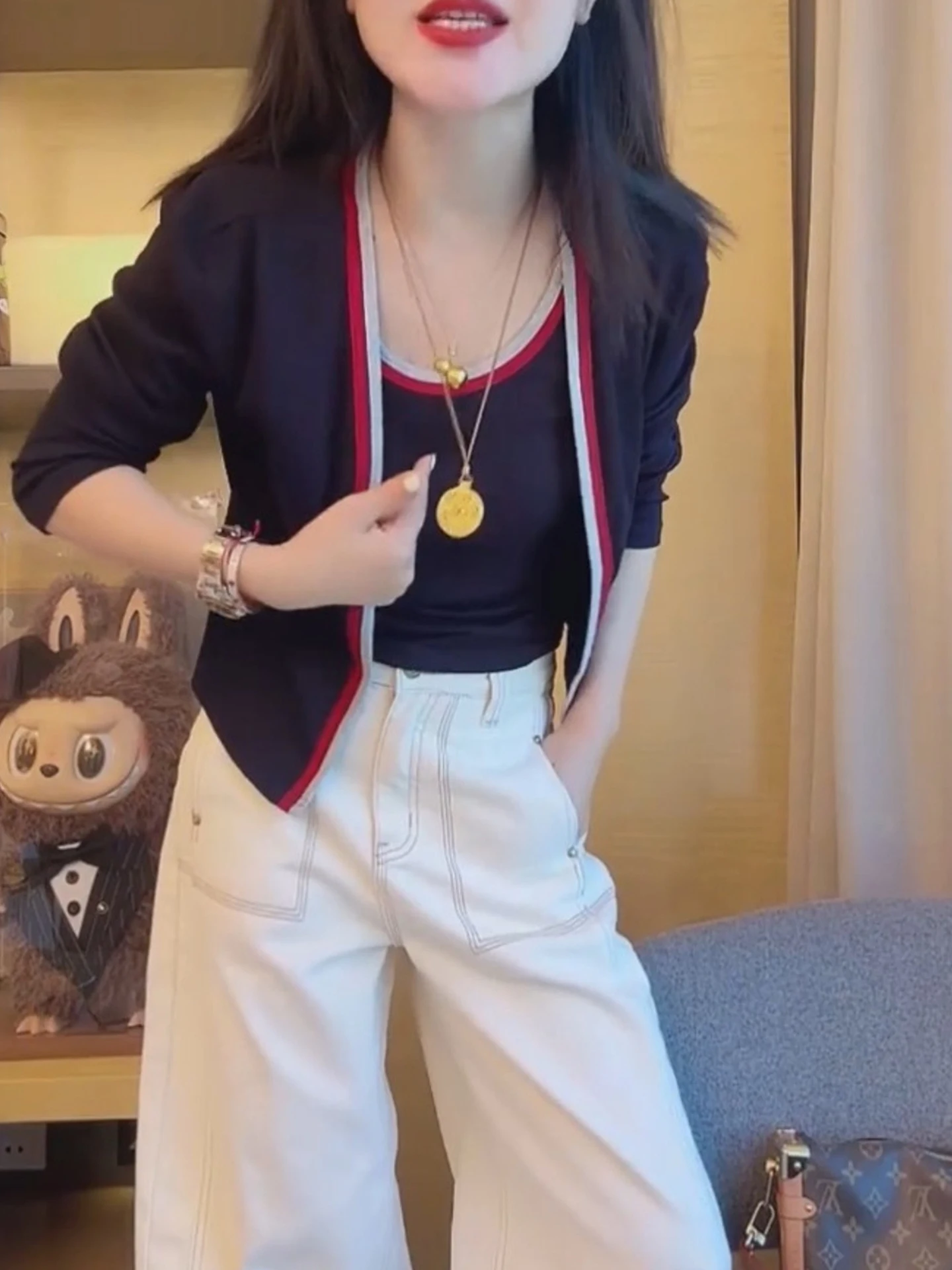 Ele تريكو علوي المرأة Faion ملابس داخلية التخسيس Sli تصميم الكورية Sle تخفيف الخريف طويل Sve محبوك سترة