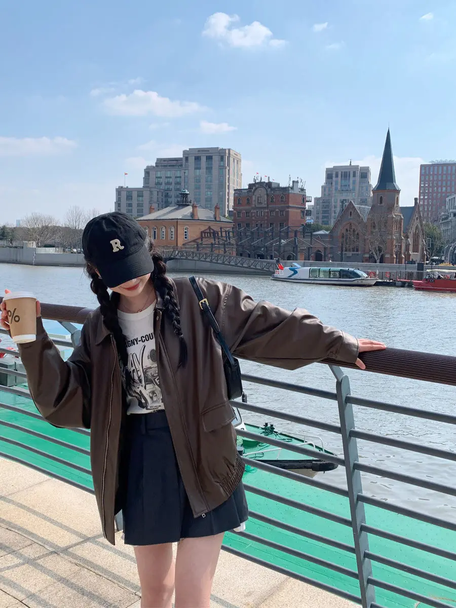 

Плюшевые куртки женские зимние красивые осенние выглядывающие ткань с застежкой на талии мешковатые праздничные замшевые облегающие трендовые премиум-класса