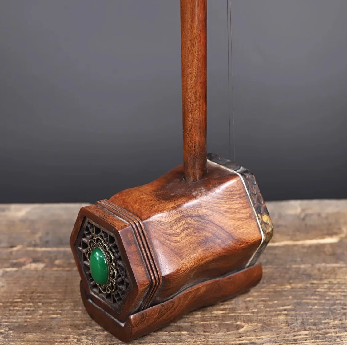 

Erhu Pear wood material Chinese string instruments