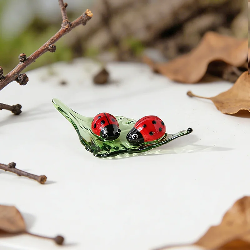 New Glass Green Leaf Ladybugs Ants Figurine Crystal Art Insect Miniature Animals Collection Tabletop Ornament Home Office