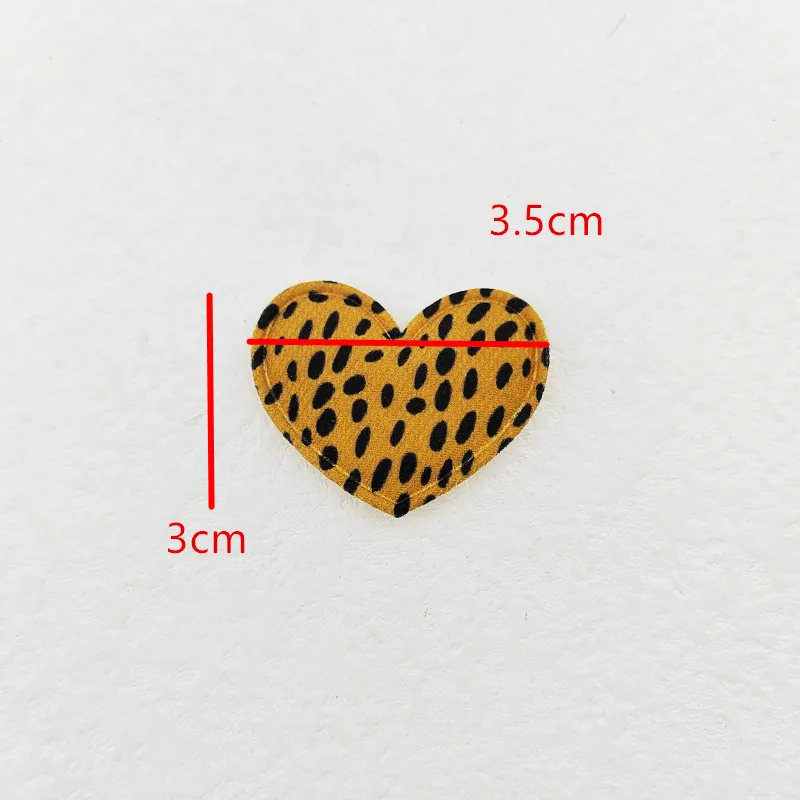 100Pcs 3.5*3CM Leopard Fabric Heart  Appliques For Clothes Hat Sewing Supplies DIY Headwear Hair Clip Bow Decor Patches