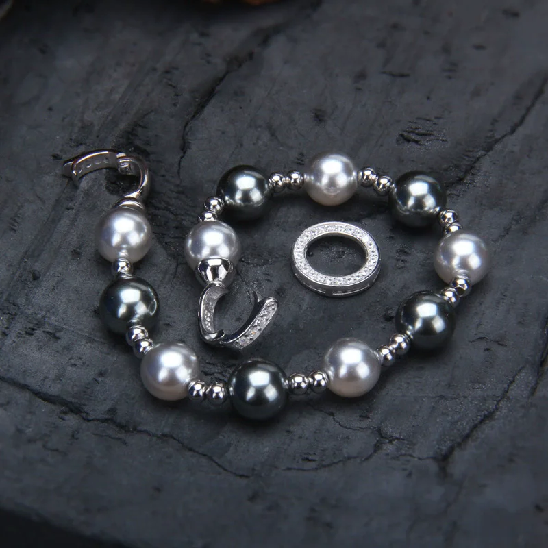 Collana di perle grigie in argento sterling S925 per la moda femminile Bracciale con perline rotonde eleganti e lussuose