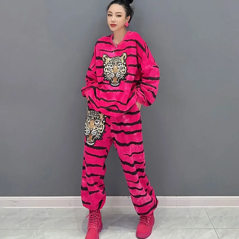 

Spring Rose Red Sequins And Pearls Leopard Loose Tracksuit Women Printing 2 Piece Sets Loose Sweatshirt and Elacis Waist Pants