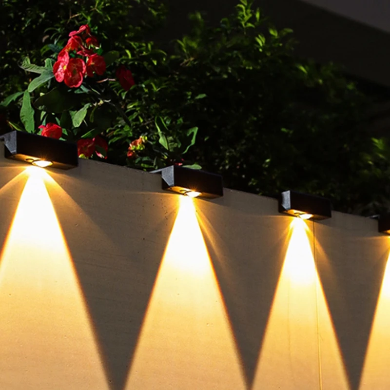 โคมไฟติดผนังข้างถนนลานและ LED พลังงานแสงอาทิตย์กันน้ำไฟประดับรั้วสำหรับสวนแสงแดด lampu tenaga Surya กลางแจ้งใหม่