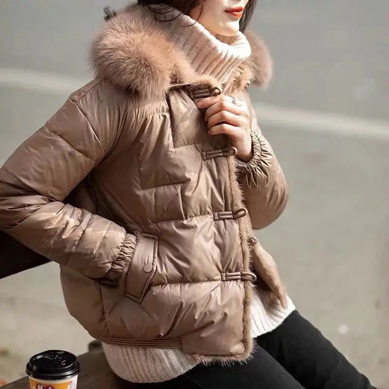 2023 New Winter Fox Fur Large Collar Down Coat Women\'s Short Fashion Thickened White Duck Down Coat Winter Jackets