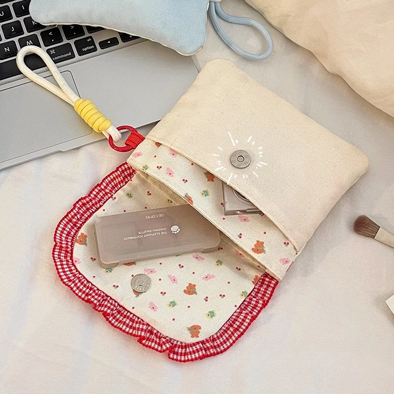 Portable Cosmetic Pouch Kawaii Cartoon Lipstick Photocard Storage Bag Girl Cloth Earphone Case for Students Adults Cute Holder view 3