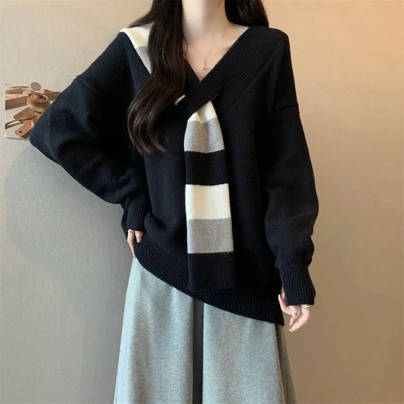 Female Clothing Elegant V-Neck Sweaters Casual Long Sleeve Autumn Winter Fashion Korean Striped Patchwork Loose Knitted Jumpers