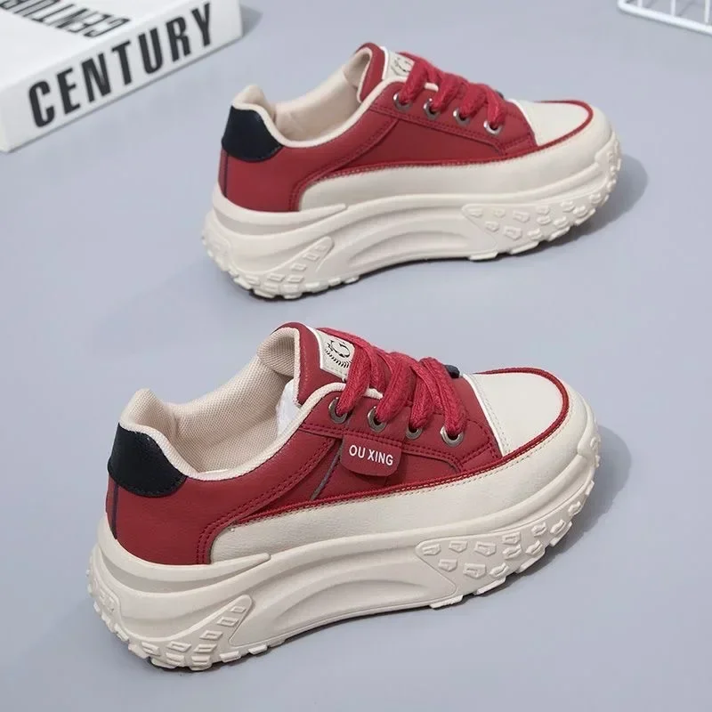 Casual sneakers Veelzijdige modeontwerper Hoge kwaliteit damessneakers Het nieuwe retro schoenen lenteplatform