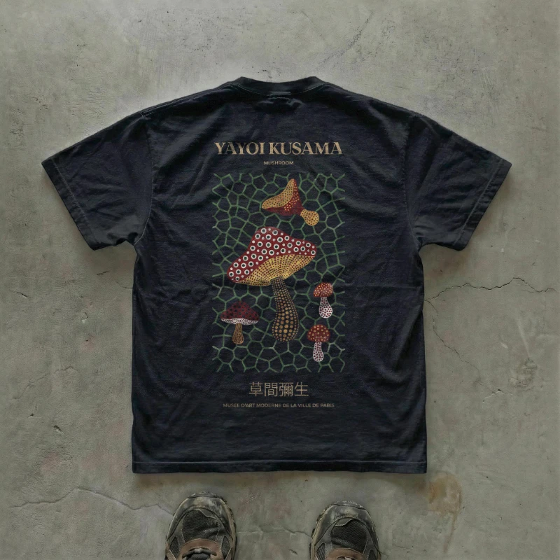 Yayoi Kusama Mushroom Graphic Tee Japanische Kunst Streetwear Grafik-Kurzarm-T-Shirts für Herren für den Sommer und alle Jahreszeiten