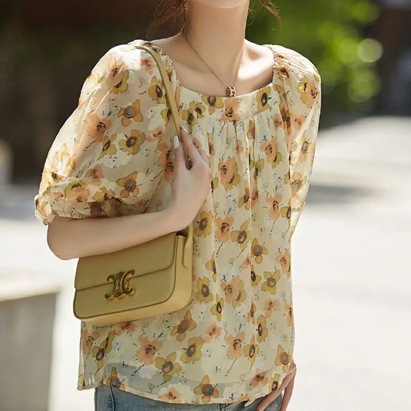 French Style Square Collar Loose Blouse Fashion Half Sleeve Women\'s Clothing Casual Folds Spliced Summer New Sweet Chiffon Shirt