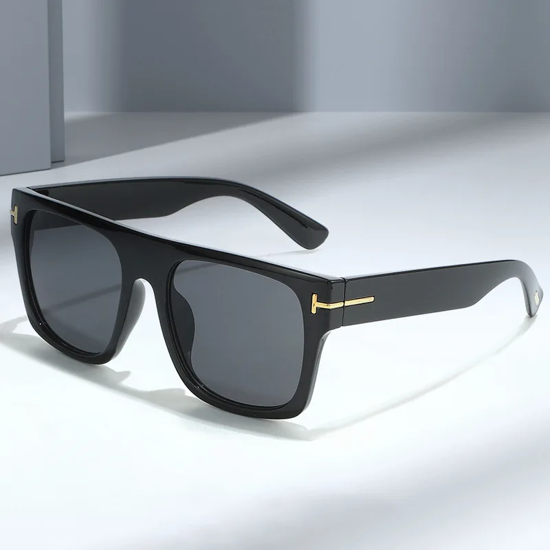 

New Fashion Square Glasses for Women & Men Trendy Sunglasses Stylish Clear Lenses Popular Unisex Shades