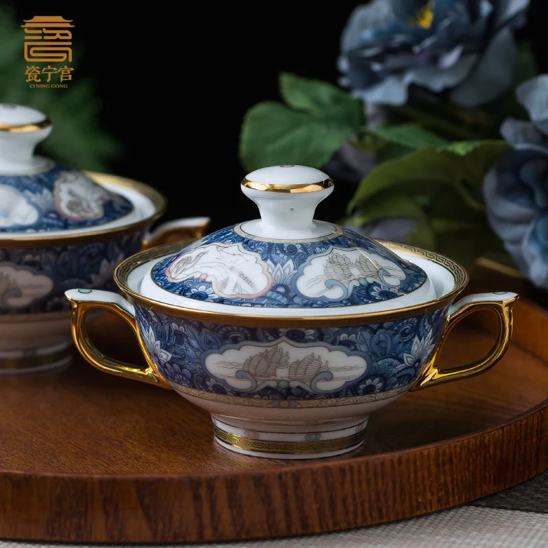 

Gold Painted Blue and White Enamel Ceramic with Lid Slow Cooker Stewing out of Water Bird's Nest Small Dessert Spoon Household